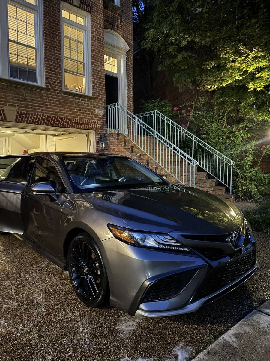 Camry · Night finish